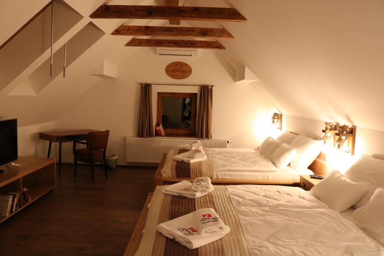 Gorska Reka Guesthouse Зрече Екстер'єр фото