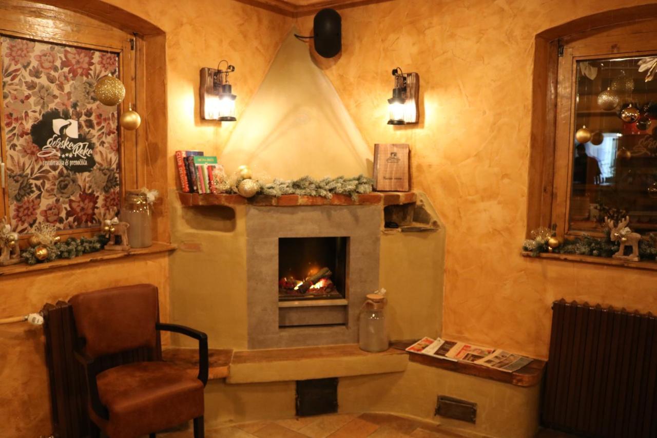 Gorska Reka Guesthouse Зрече Екстер'єр фото