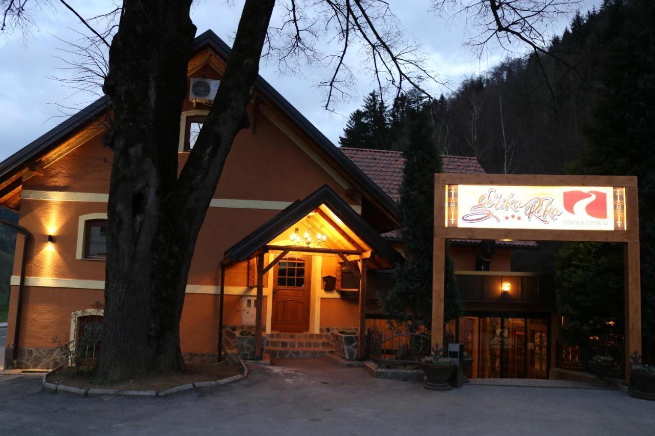Gorska Reka Guesthouse Зрече Екстер'єр фото