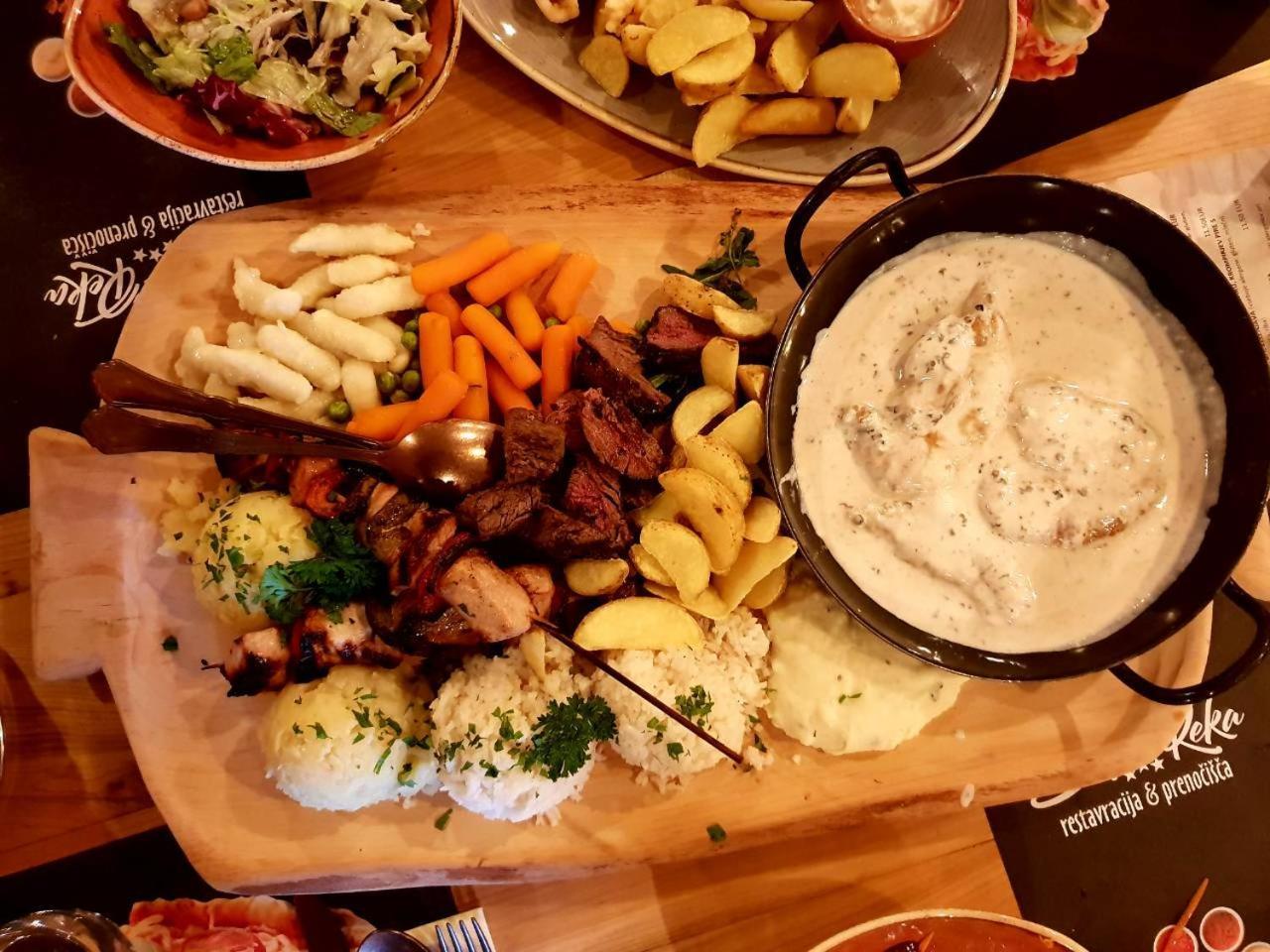 Gorska Reka Guesthouse Зрече Екстер'єр фото